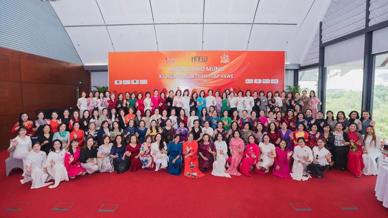 HNEW THAM DỰ LỄ KỶ NIỆM 10 NĂM THÀNH LẬP VAWE