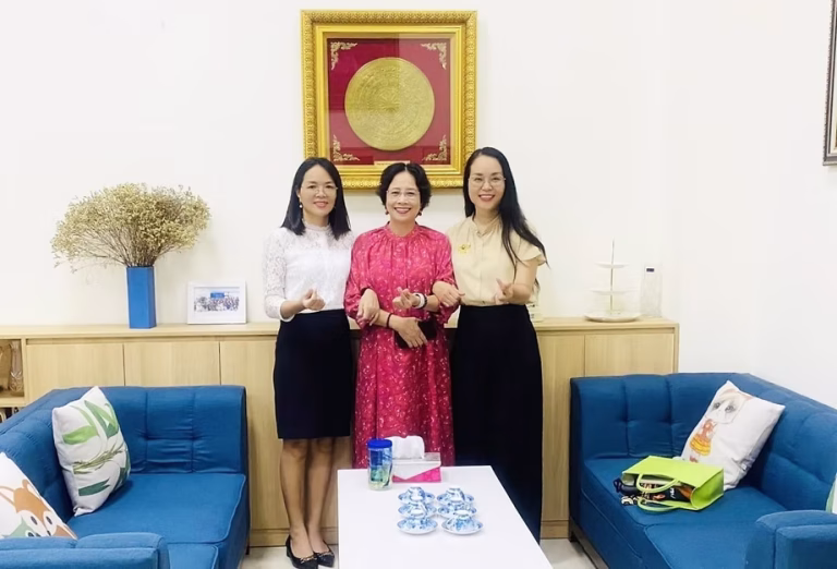 Tổ Trợ giúp pháp lý tư vấn cho Việt Phúc Group