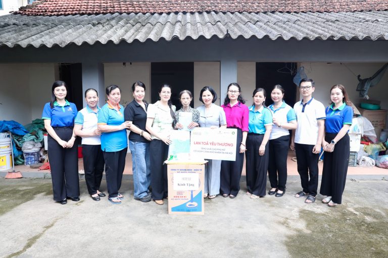 HNEW – LAN TỎA YÊU THƯƠNG ĐẾN VỚI PHỤ NỮ KHÓ KHĂN XÃ SƠN ĐỒNG – HÀ NỘI