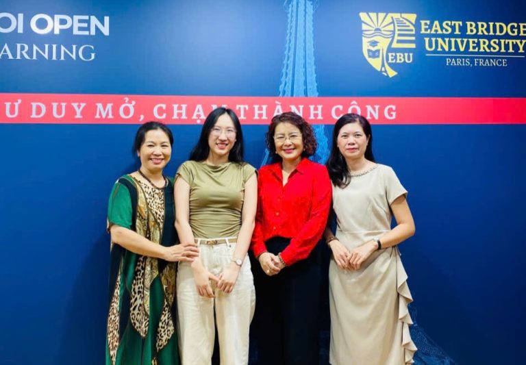 Thăm Hội viên mới đăng ký gia nhập: Công ty TNHH Tư vấn và Đào tạo Tâm lý và Công ty CP Thương mại A&T