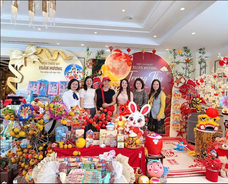 Thăm Hội viên mới đăng ký gia nhập: Công ty TNHH Thẩm mỹ Xuân Hương, Công ty CP Liên kết Việt Nhật, Công ty TNHH Đào tạo Bán hàng PFN và Công ty TNHH Đầu tư Thủy Mộc Nha Trang.